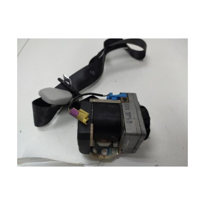 Ceinture Avant Droit Volkswagen Golf 4 (1)