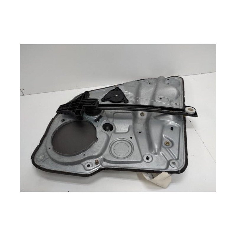 Leve Vitre Electrique Arriere Droit Volkswagen Golf 4 (1)