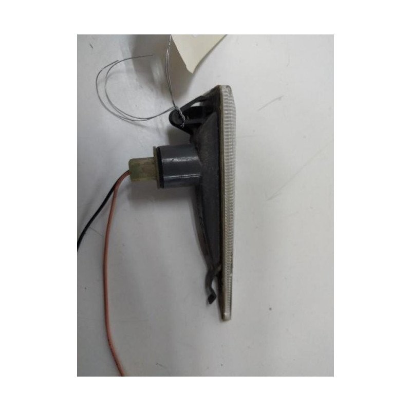 Repetiteur Clignotant Avant Gauche (feux) Renault Megane 2 Phase 1 (1)
