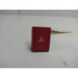 Bouton De Warning Renault Maxity (1)
