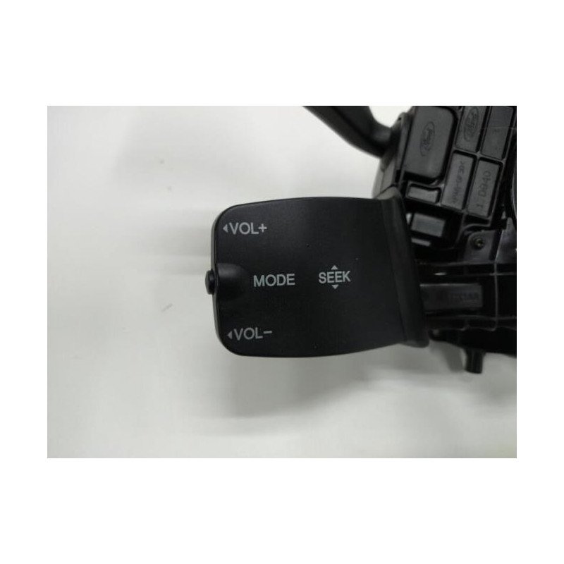 Com (bloc Contacteur Tournant+commodo Essuie Glace+commodo Phare) Ford Kuga 1 (1)