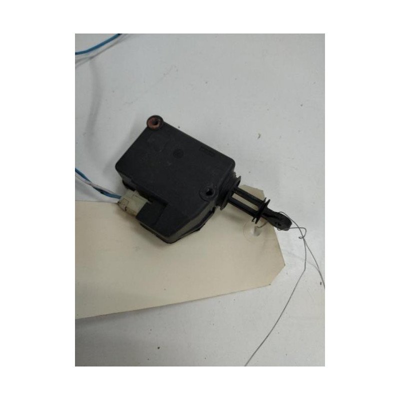 Fermeture Centralisee Coffre Peugeot 106 Phase 2 (1)