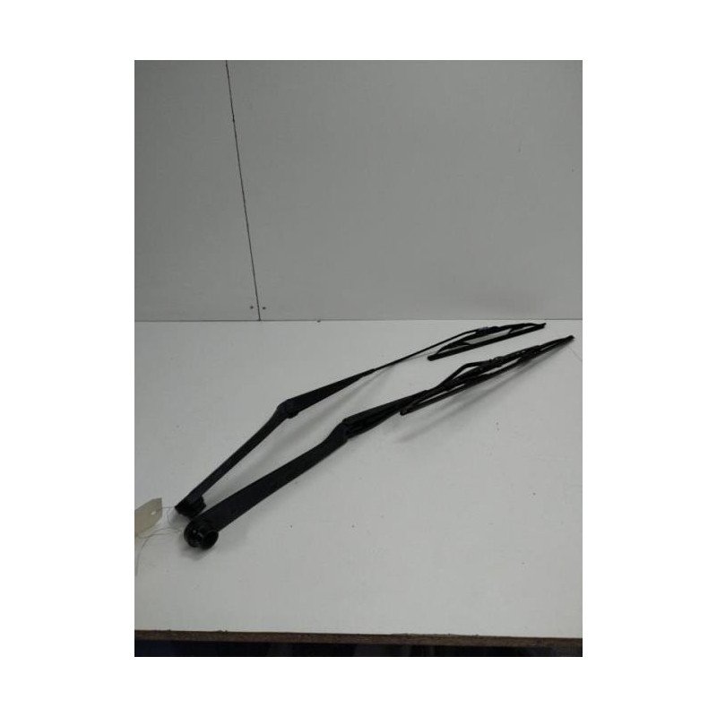 Bras Essuie Glace Avant Nissan Juke 1 Phase 1 (1)