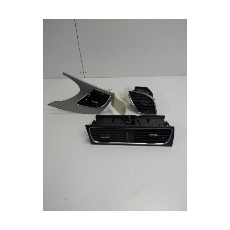 Aerateur Tableau De Bord Audi A4 3 Avant Phase 1 Break (1)