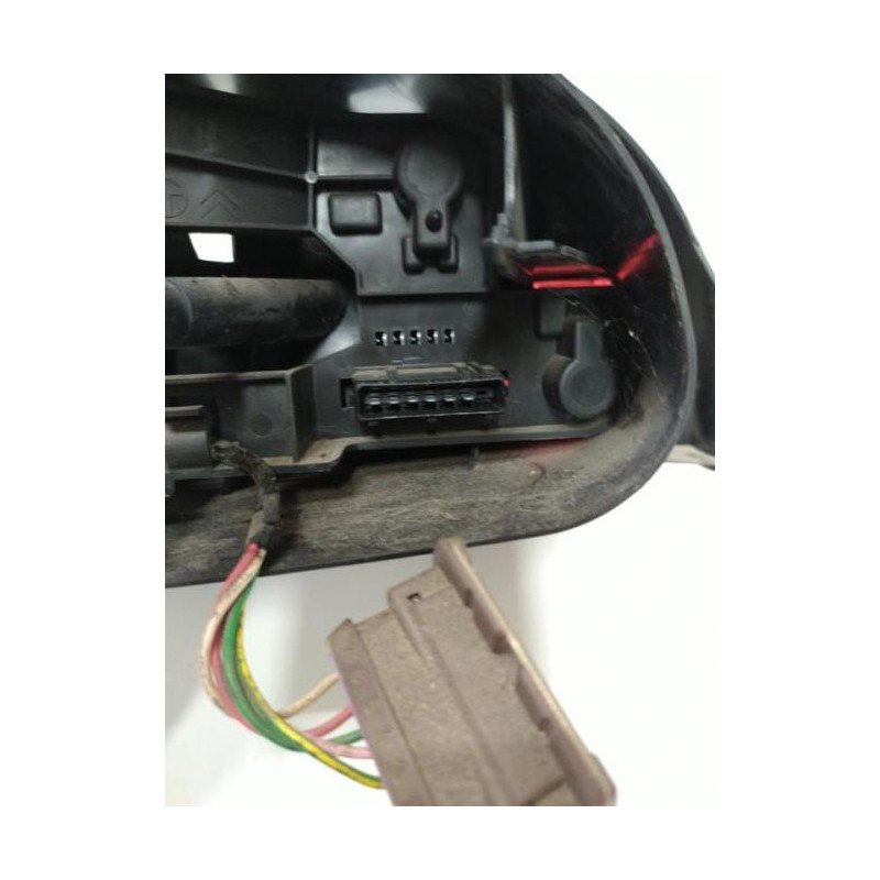 Feu Arriere Principal Droit (feux) Citroen Saxo Phase 2 (1)