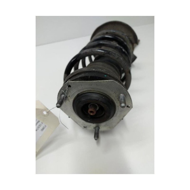 Amortisseur Avant Droit Ford Fiesta 6 Phase 1 (1)