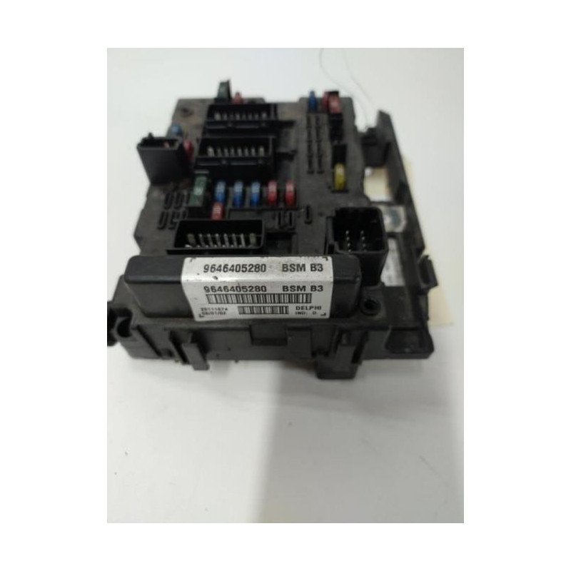 Boitier Servitude Moteur (bsm) Citroen Xsara Phase 2 (1)