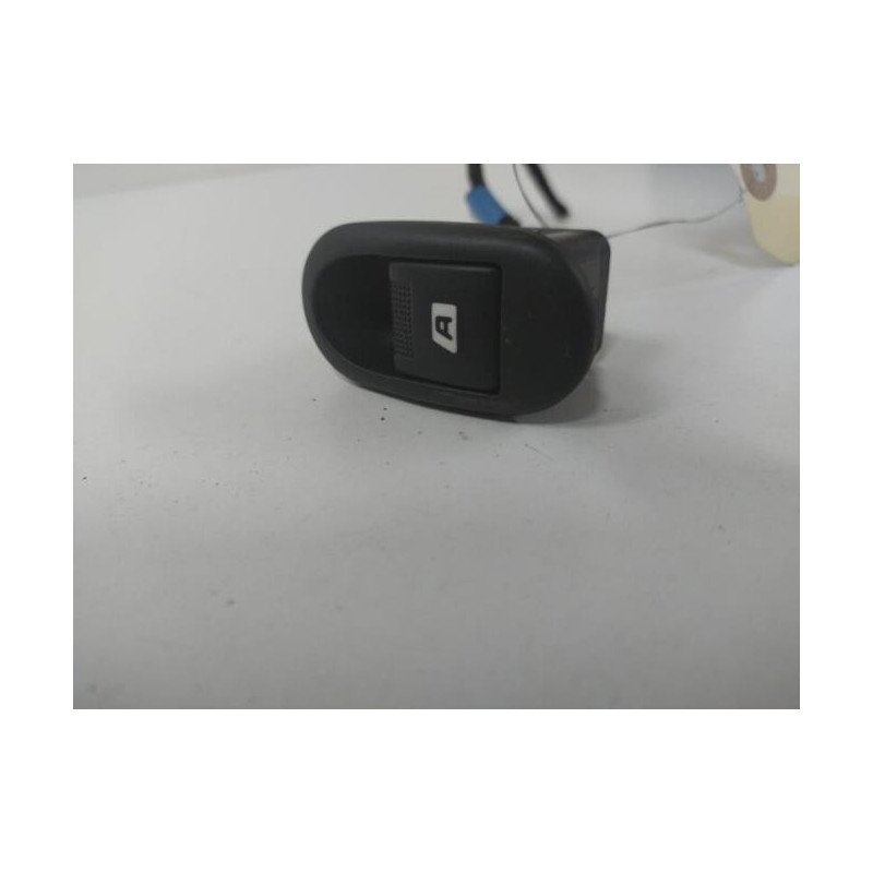 Interrupteur De Leve Vitre Avant Gauche Peugeot 1007 (1)