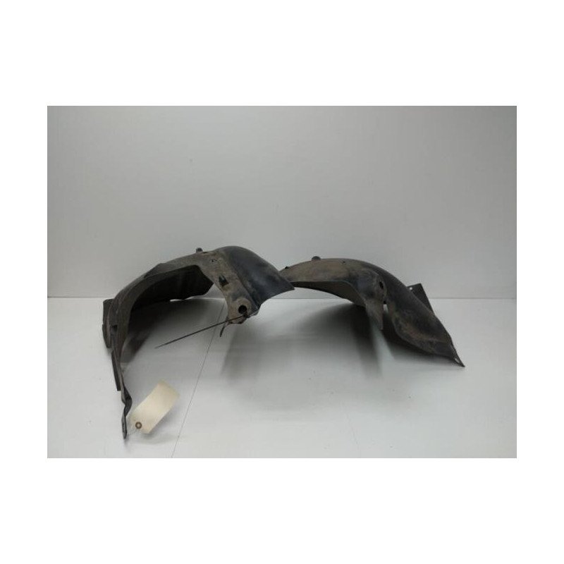 Pare Boue Avant Gauche Renault Clio 3 Phase 1 Break (1)