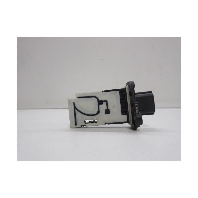 Debitmetre Opel Vivaro 2 (1)