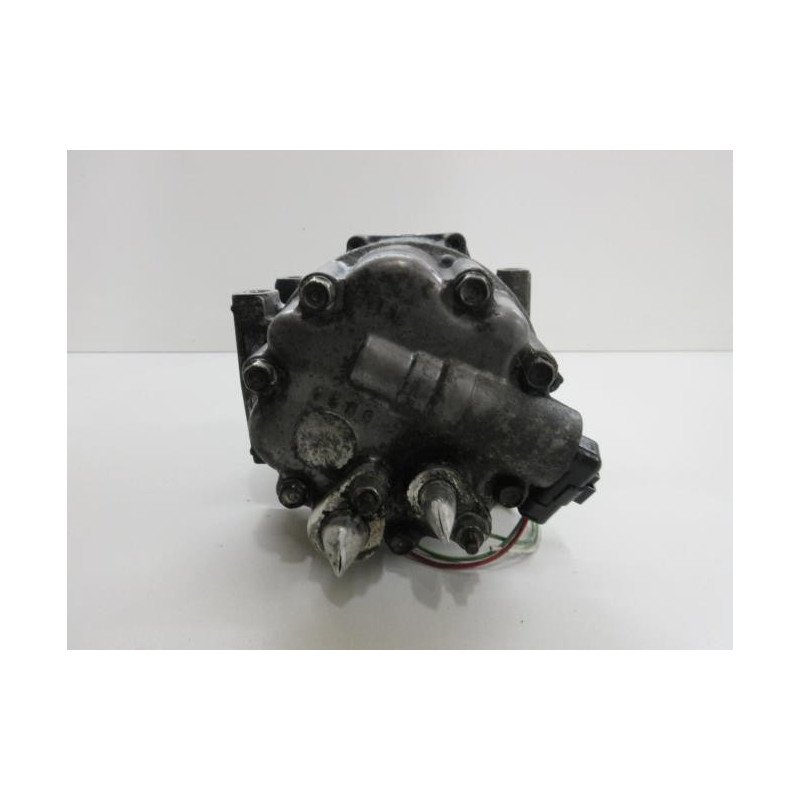 Compresseur Clim Citroen C4 Grand Picasso 1 (1)