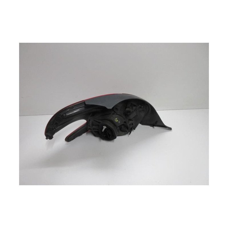 Feu Arriere Principal Droit (feux) Peugeot 208 1 Phase 1 (1)