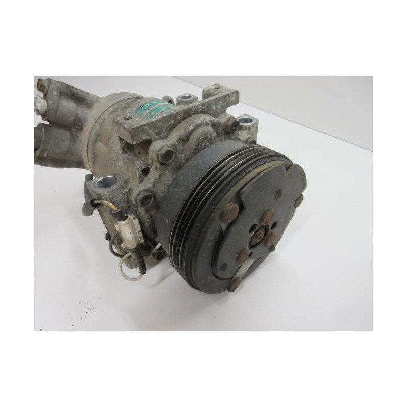 Compresseur Clim Renault Clio 2 Phase 2 (1)