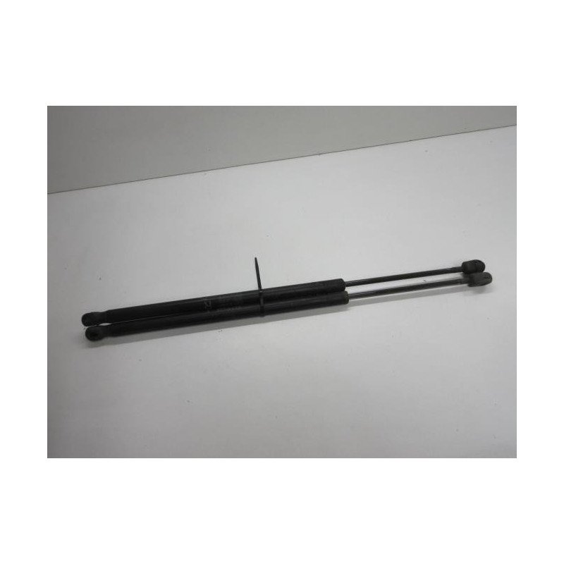 Verin De Coffre Toyota Corolla Verso 2 Phase 1 (1)