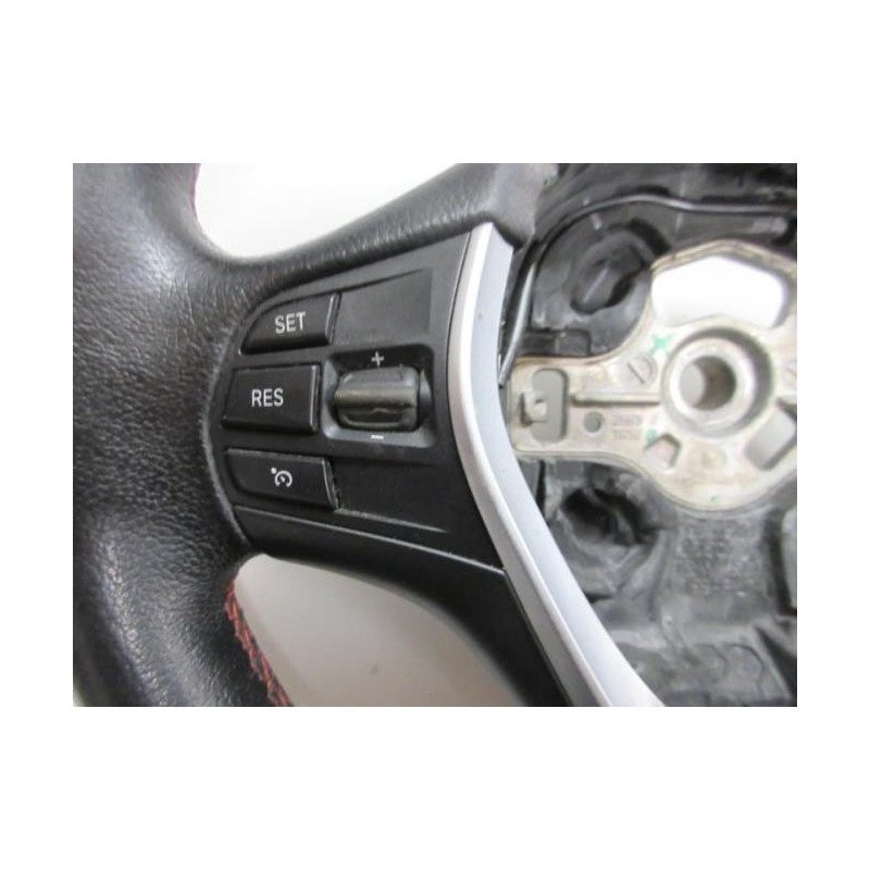 Volant Bmw Serie 1 F20 Phase 1 (1)