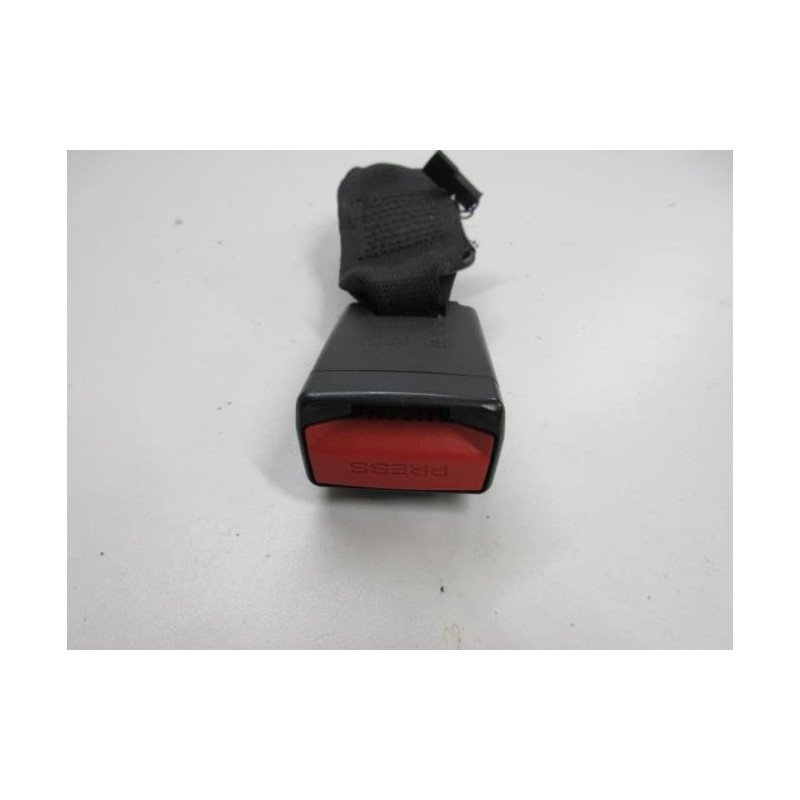Attache Ceinture Arriere Gauche Bmw Serie 1 F20 Phase 1 (1)