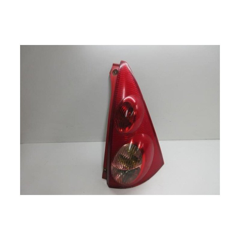 Feu Arriere Principal Droit (feux) Peugeot 107 Phase 1 (1)