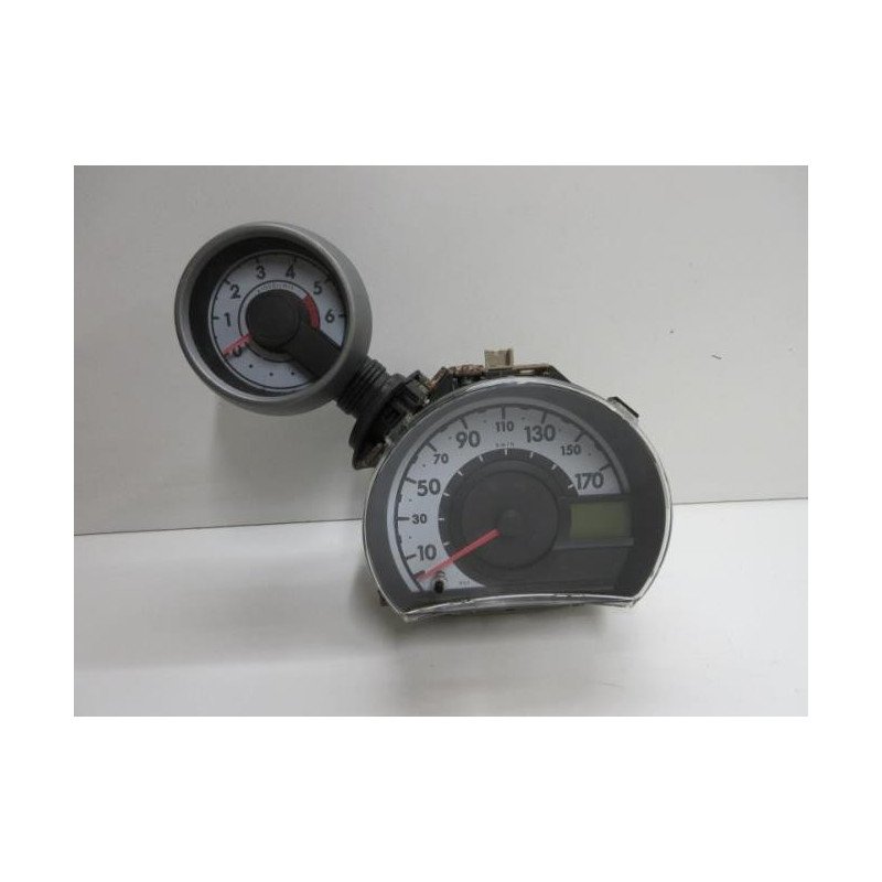 Compteur Peugeot 107 Phase 1 (1)