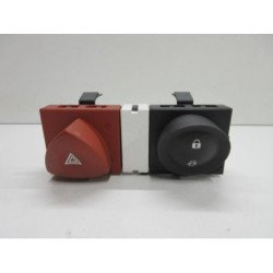 Bouton De Warning Renault Megane 2 Phase 2 (1)