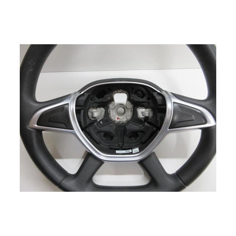 Volant Dacia Sandero 2 Phase 2 (1)