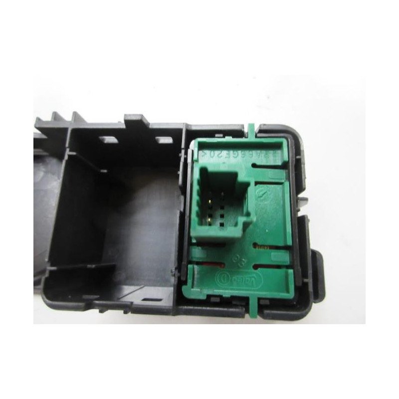 Bouton/interrupteur Dacia Sandero 2 Phase 2 (1)