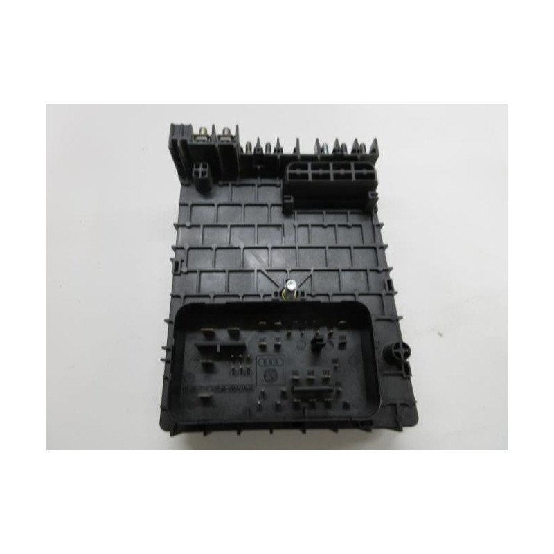Boitier Servitude Moteur (bsm) Volkswagen Passat 6 Break (1)