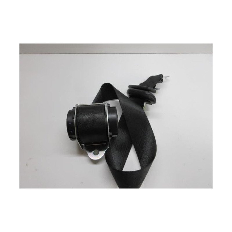Ceinture Arriere Centrale Mitsubishi Colt 6 Phase 1 (1)
