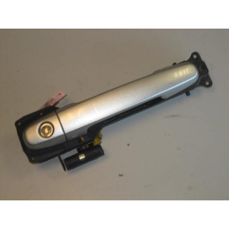 Poignee Porte Avant Gauche Toyota Rav4 2 Phase 1 (1)