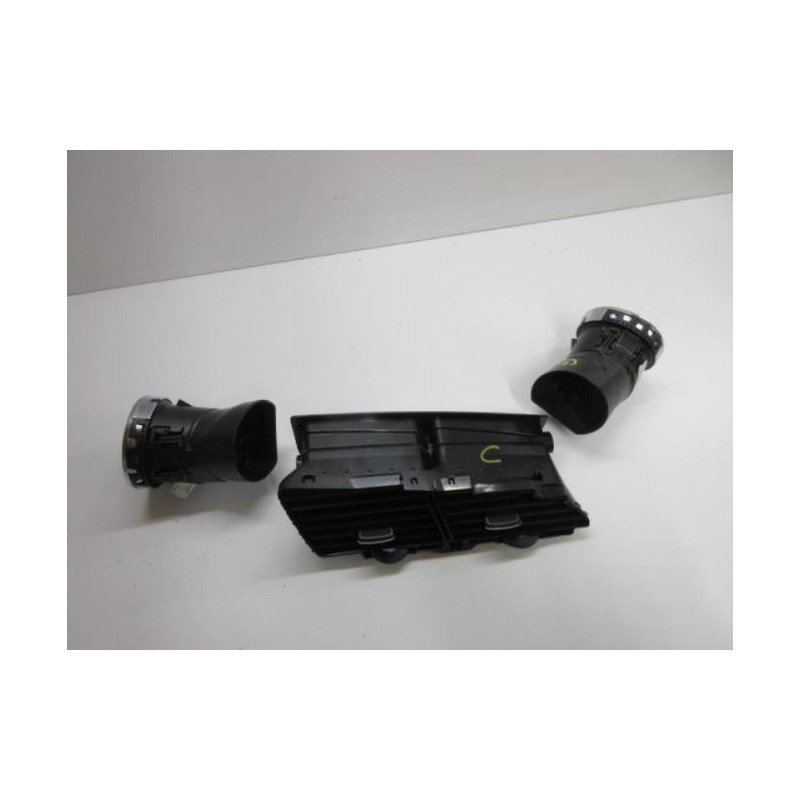 Aerateur Tableau De Bord Peugeot 3008 1 Phase 1 (1)