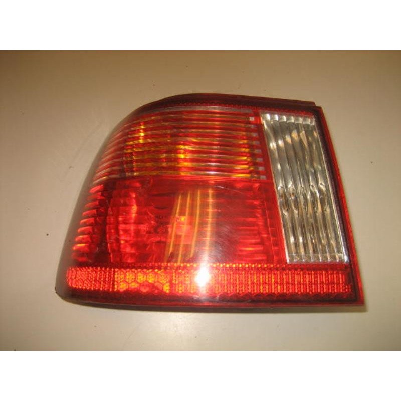Feu Arriere Principal Gauche (feux) Seat Ibiza 2 Phase 3 (1)