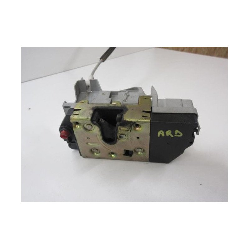 Serrure Arriere Droit Peugeot 307 Phase 1 (1)
