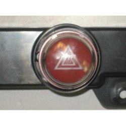 Bouton De Warning Fiat 500 2 Phase 1 (2)