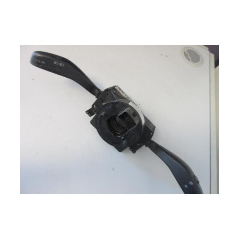 Com (bloc Contacteur Tournant+commodo Essuie Glace+commodo Phare) Volkswagen Polo 4 Phase 1 (1)
