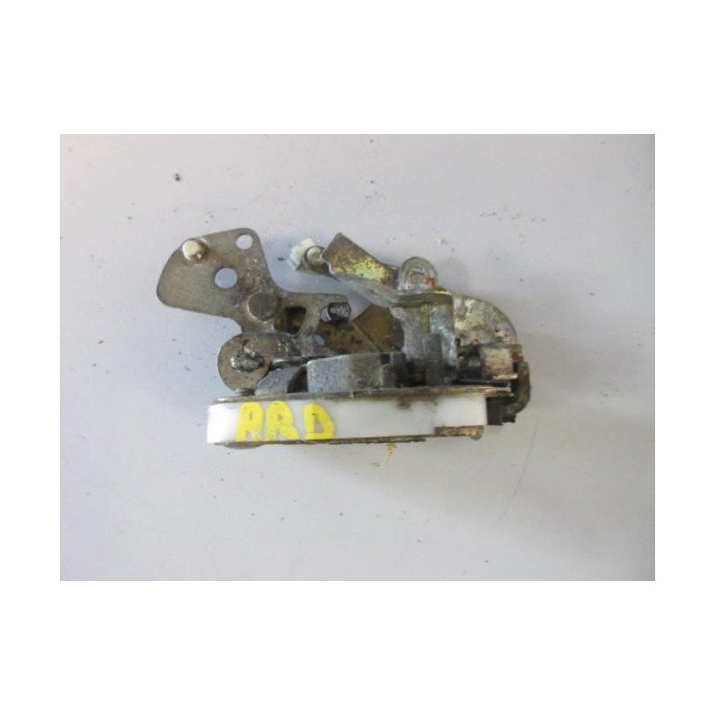 Serrure Arriere Droit Mazda 323 4 Phase 1 (1)