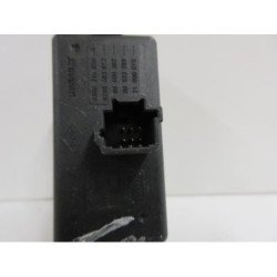 Bouton De Warning Renault Kangoo 2 Phase 1 (1)