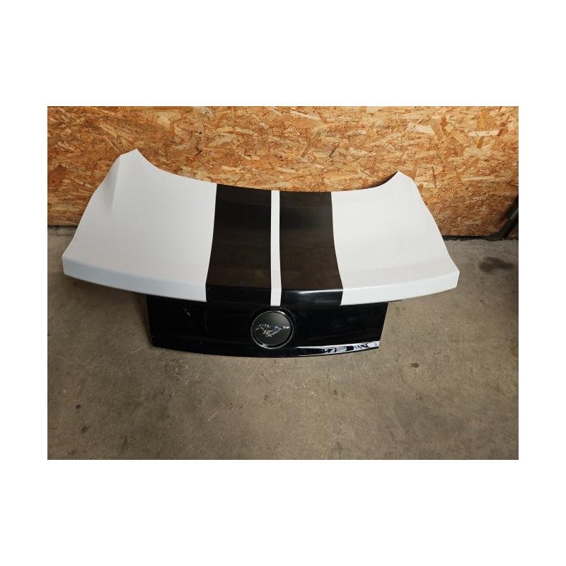 Malle/hayon Arriere Ford Mustang 7 Coupe (1)