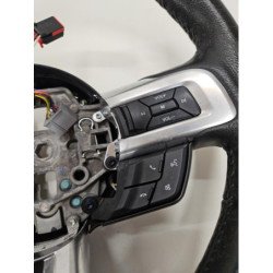 Volant Ford Mustang 7 Coupe (2)