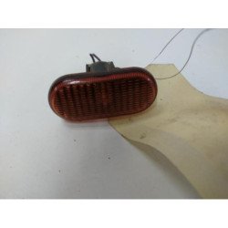 Repetiteur Clignotant Avant Gauche (feux) Renault Clio 2 Phase 2 (2)