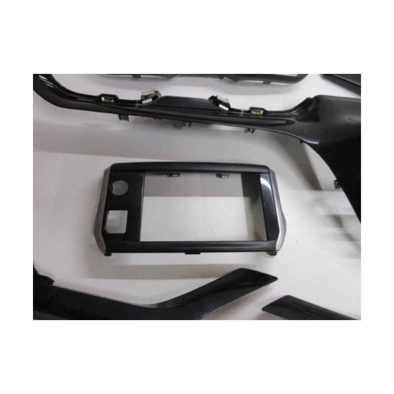 Console Central (interieur Plastique) Peugeot 208 1 Phase 2 (1)