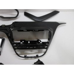 Console Central (interieur Plastique) Peugeot 208 1 Phase 2 (3)
