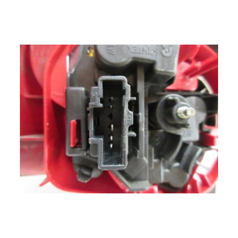 Feu Arriere Principal Droit (feux) Peugeot 206 Phase 2 (1)