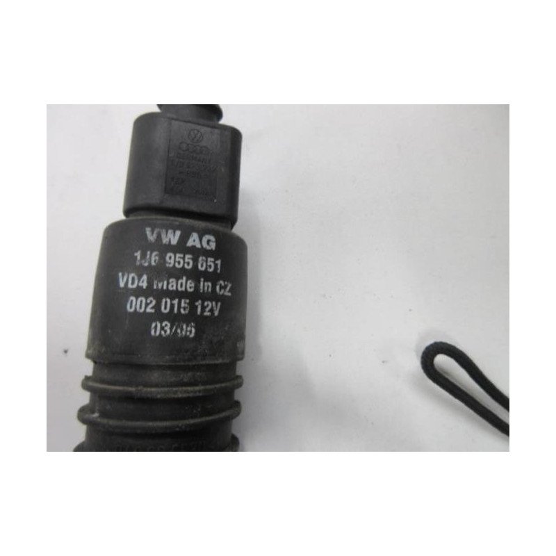 Pompe Lave Glace Avant Volkswagen Polo 4 Phase 1 (1)