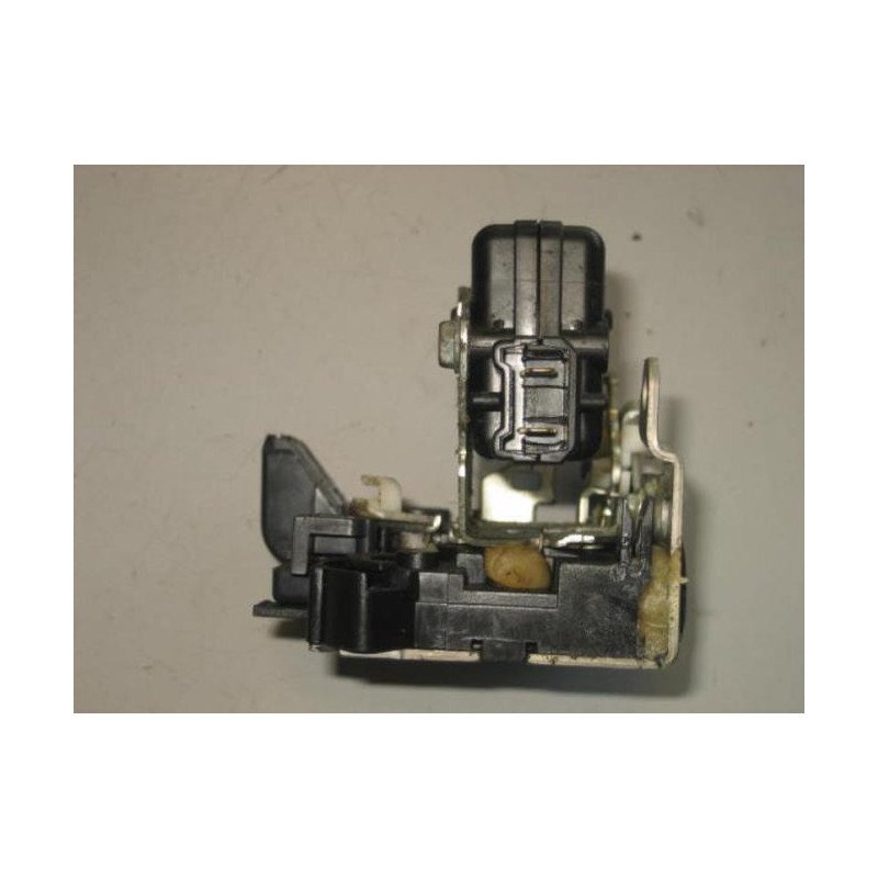 Serrure Avant Droit Dacia Sandero 1 (1)