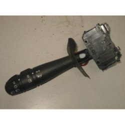 Commodo Phare Dacia Sandero 1 (3)