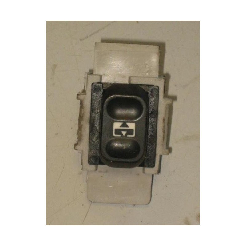 Bouton/interrupteur Citroen Xsara Picasso Phase 2 (1)