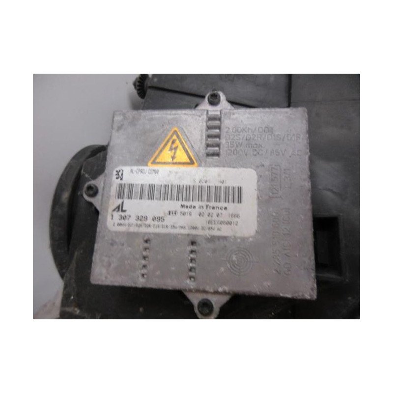 Optique Avant Principal Gauche (feux)(phare) Peugeot 407 Phase 1 (1)