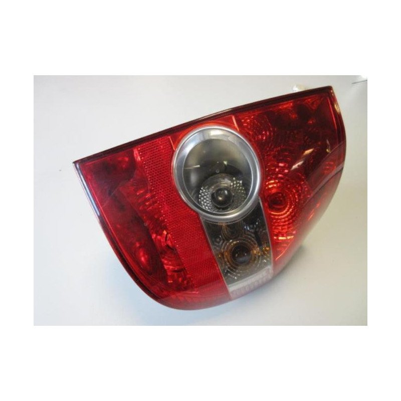 Feu Arriere Principal Droit (feux) Volkswagen Fox (1)