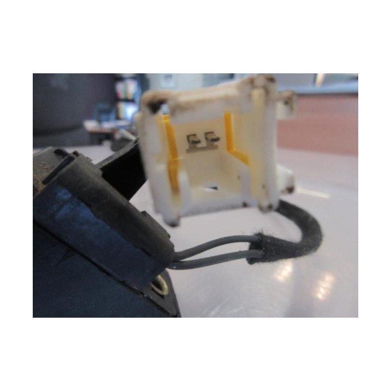 Contacteur De Portes Renault Clio 2 Phase 2 (1)