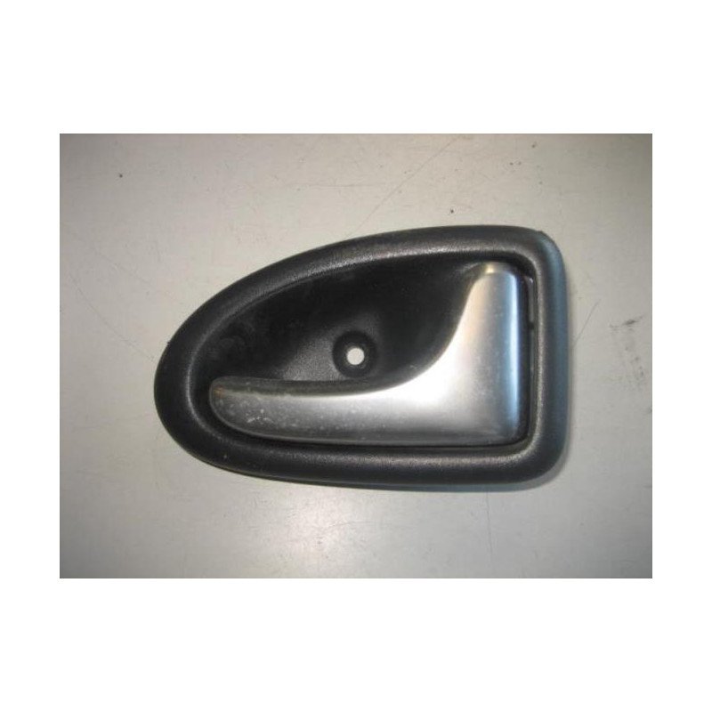 Poignee Interieur Avant Droit Renault Clio 2 Phase 2 (1)