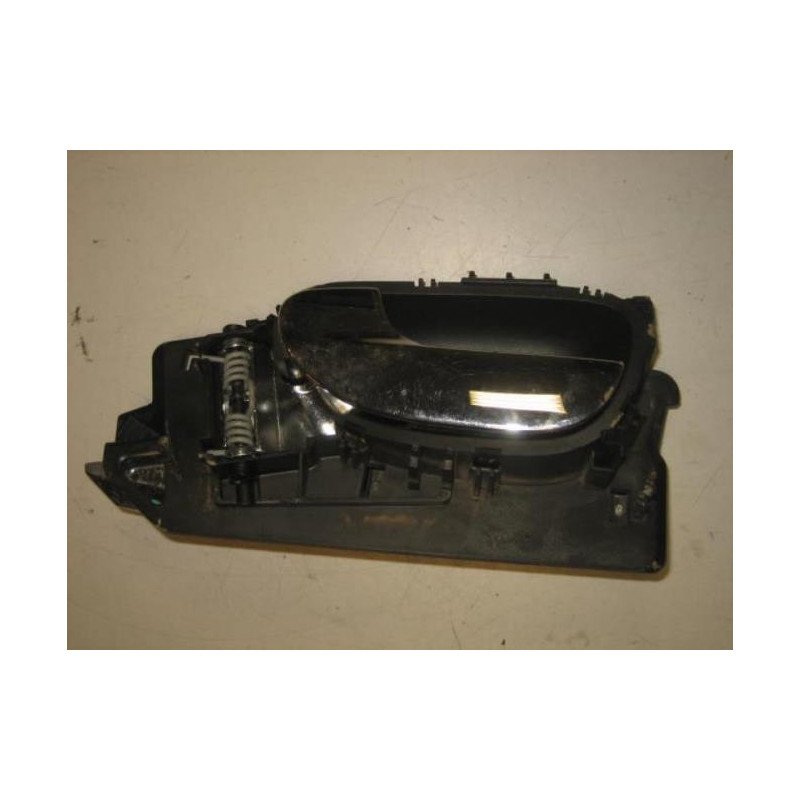 Poignee Interieur Avant Gauche Peugeot 307 Phase 2 Cabriolet (1)